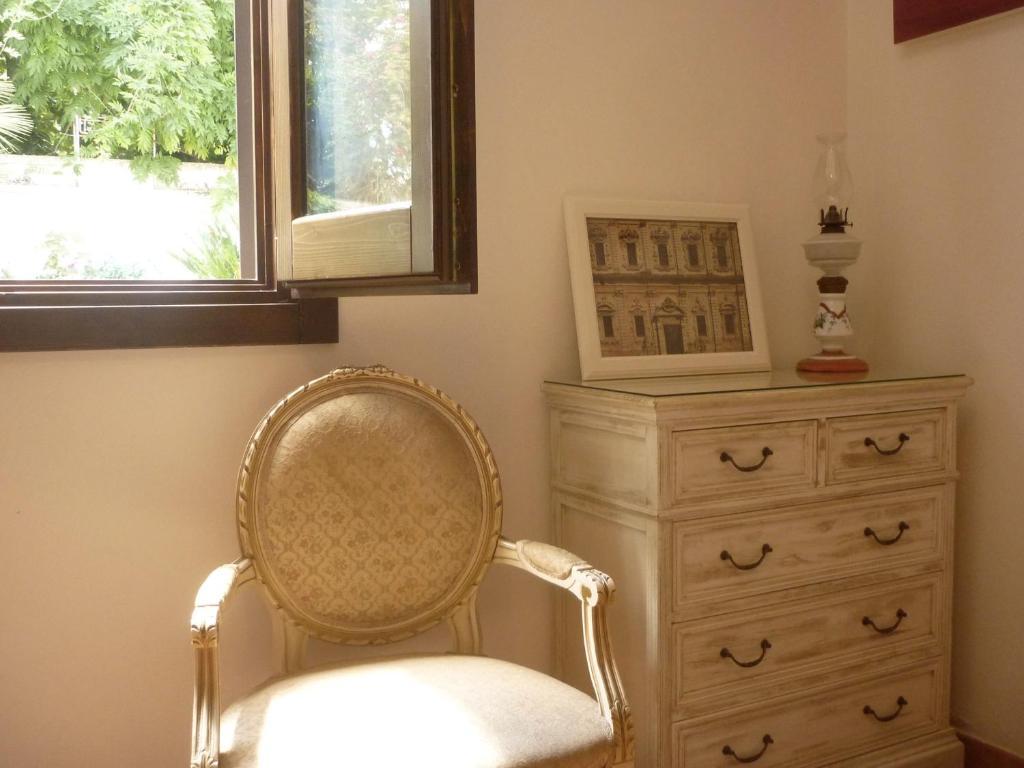 B&B Villa Giuliana Арнезано Номер фото